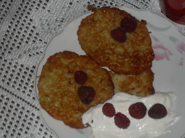 Placki ziemniaczane na słodko z malinami