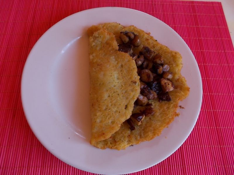 Placki ziemniaczane z grzybami. Placki ziemniaczane z grzybami.