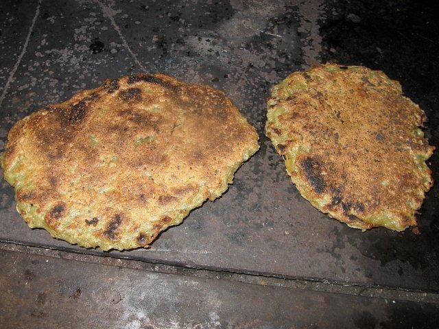 Placki ziemniaczane z kuchennej blachy