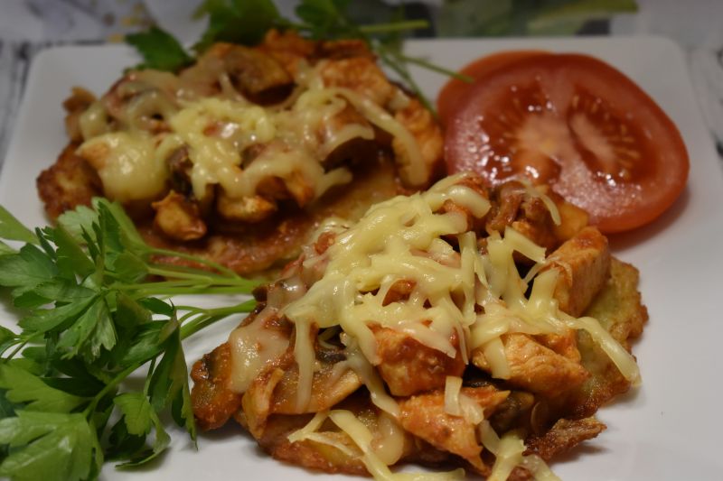 Placki ziemniaczane z kurczakiem Placki ziemniaczane z kurczakiem