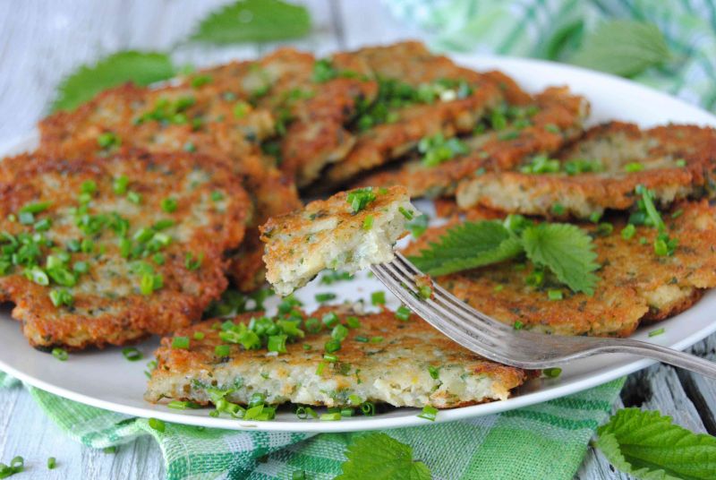 Placki ziemniaczane z pokrzywą