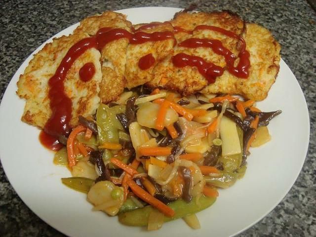 Placki ziemniaczane z warzywami i serem Placki ziemniaczane z warzywami i serem