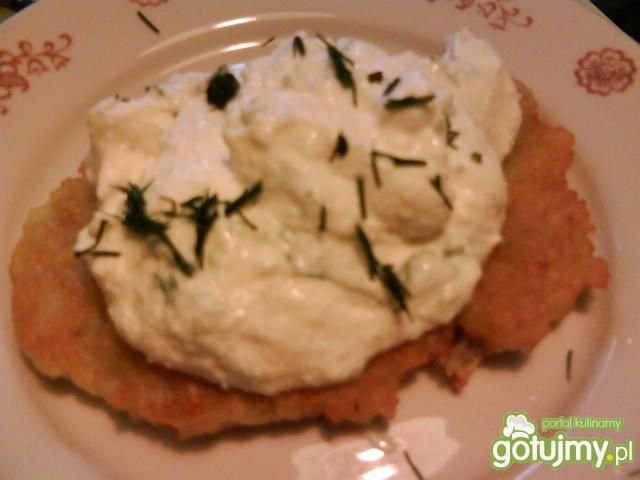 Placki ziemniaczane z wiosennym serkiem Placki ziemniaczane z wiosennym serkiem