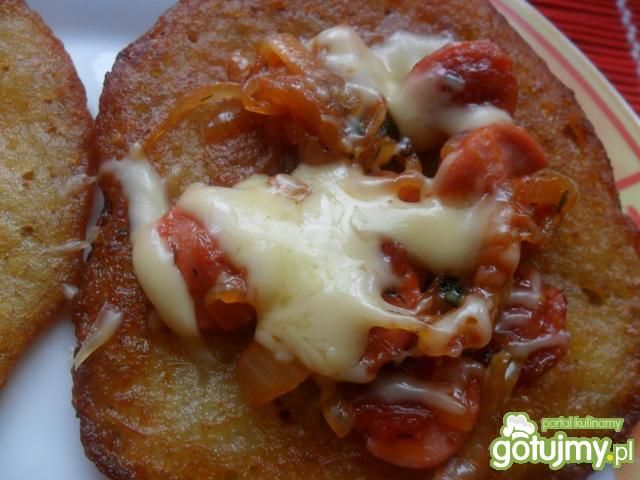 Placki ziemniaczane zapiekane z serem Placki ziemniaczane zapiekane z serem