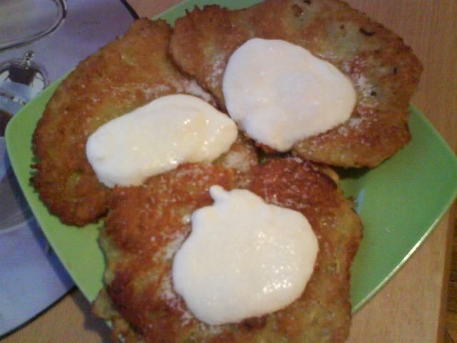 Placki ziemniaczane ze śmietaną