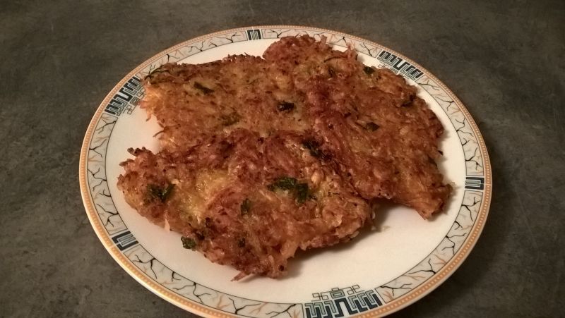 Placki ziemniaczano-selerowe Placki ziemniaczano-selerowe