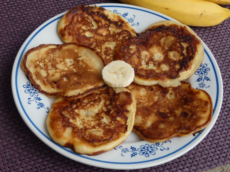 Placuszki bananowe na maślance Placuszki bananowe na maślance
