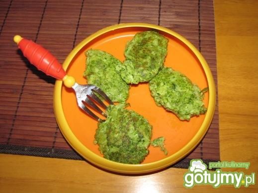 Placuszki brokułowe