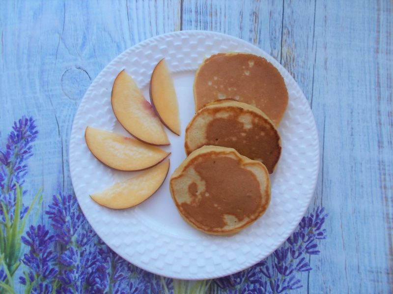 Placuszki brzoskwiniowe