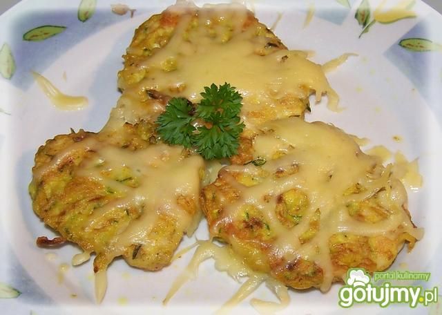 Placuszki cukiniowe. Placuszki cukiniowe.
