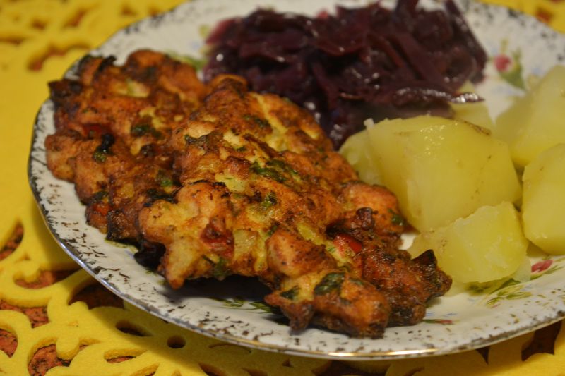 Placuszki drobiowe z papryką i cebulą Placuszki drobiowe z papryką i cebulą