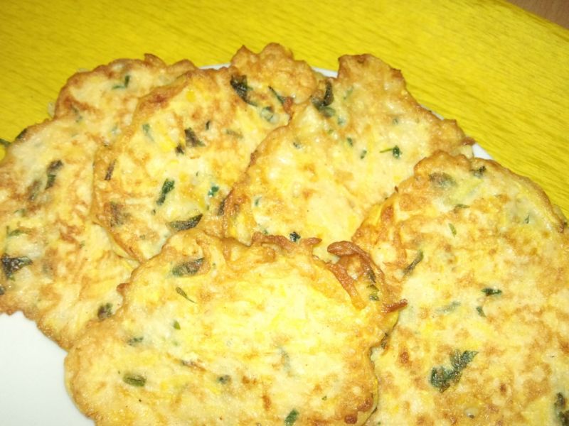 Placuszki dyniowe z natką