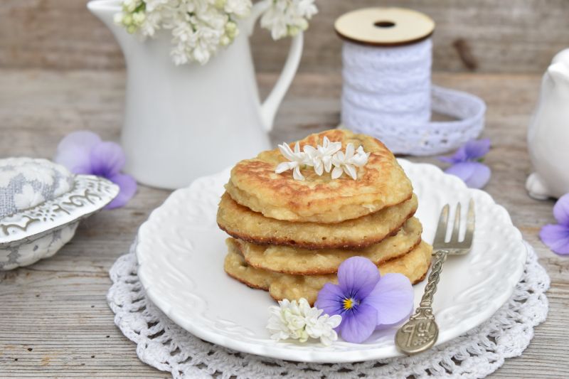 Placuszki kokosowo-bananowe na kremówce