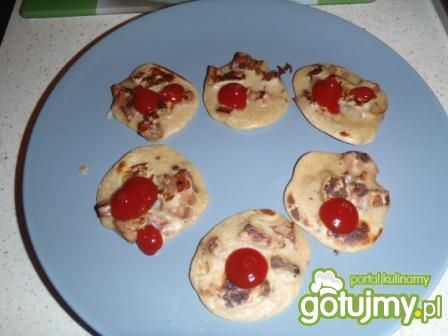 Placuszki naleśnikowe z mąki razowej  Placuszki naleśnikowe z mąki razowej