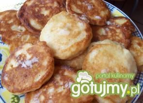 Placuszki - racuszki z jabłkami i rodzyn Placuszki - racuszki z jabłkami i rodzyn