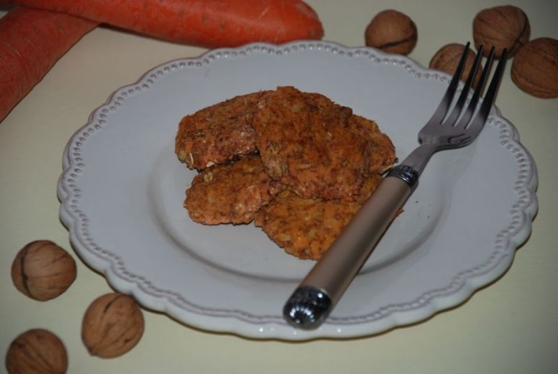 Placuszki twarogowo - marchewkowe Placuszki twarogowo - marchewkowe