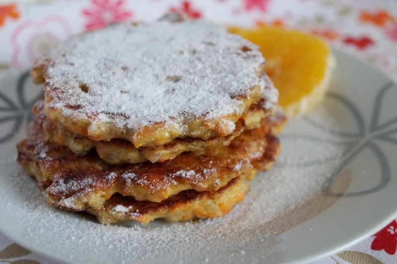 Placuszki z białej gryczanki z bananem i marchewką