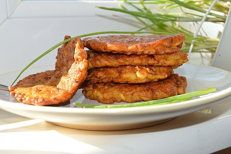 Placuszki z cukinii i tuńczyka