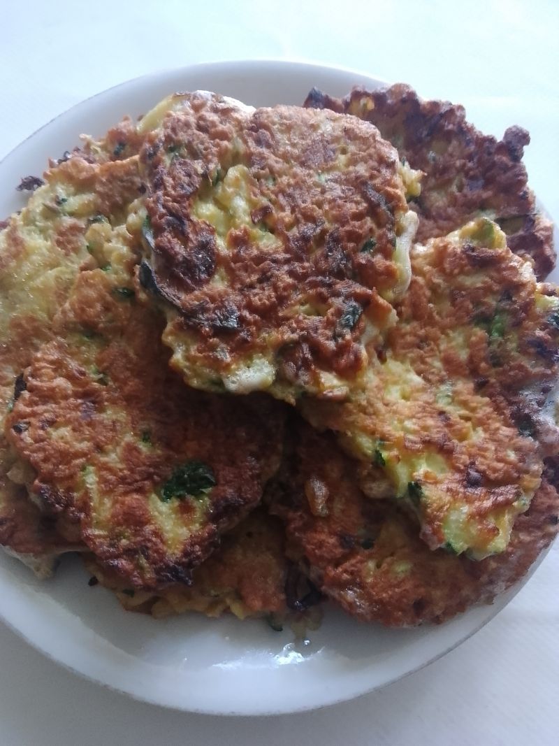 Placuszki z cukinii z płatkami owsianymi