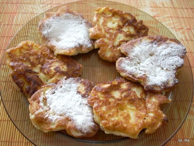 Placuszki z jabłkami