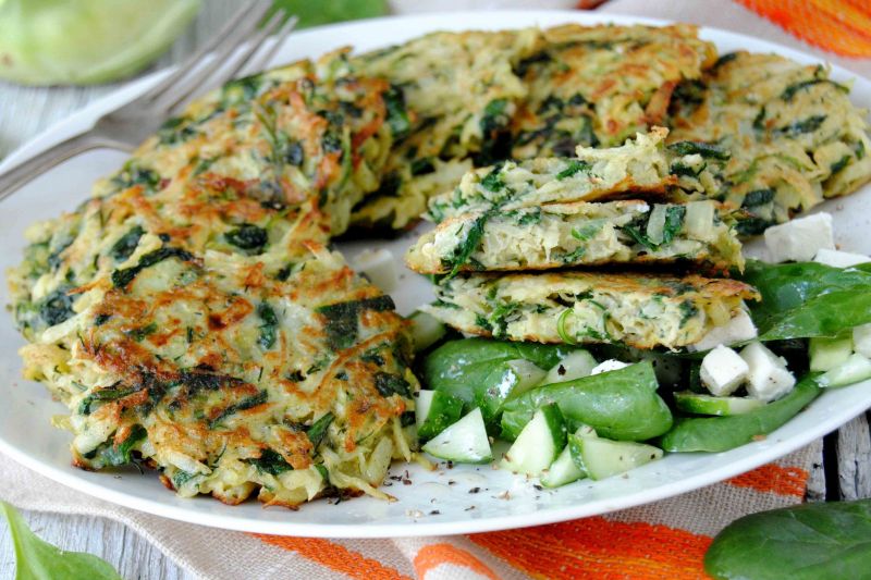 Placuszki z kalarepki i szpinaku