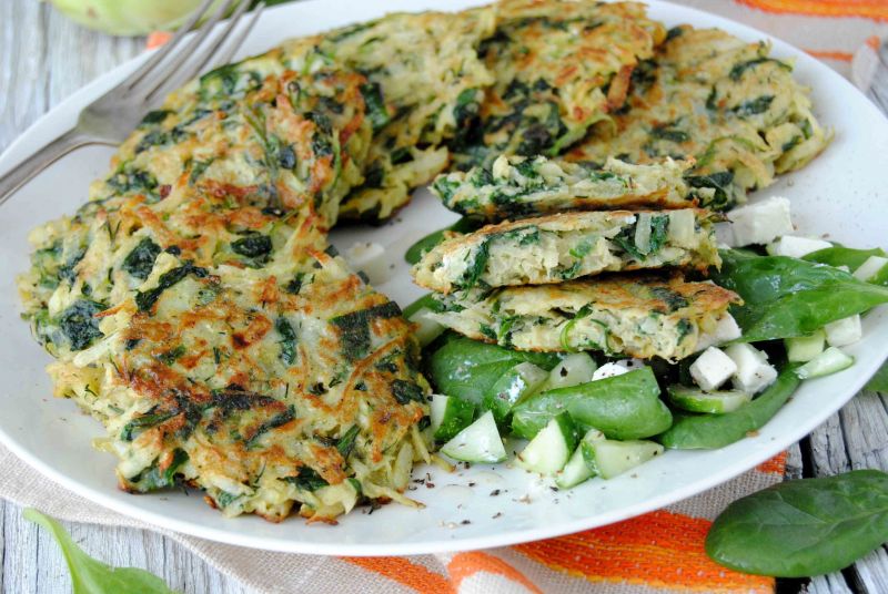 Placuszki z kalarepki i szpinaku
