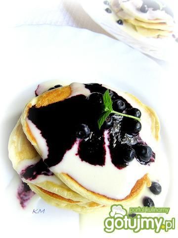 Placuszki  z konfiturą jagodową Placuszki  z konfiturą jagodową