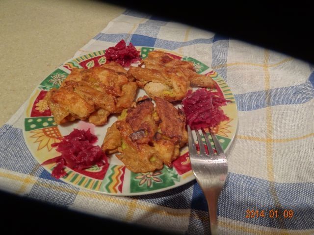 Placuszki z makaronu i kurczaka z parmezanem