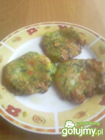 Placuszki z mielonki i warzyw