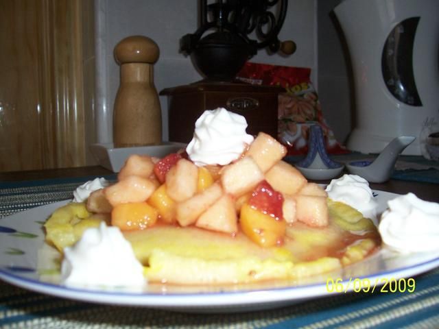 Placuszki z owocami. Placuszki z owocami.