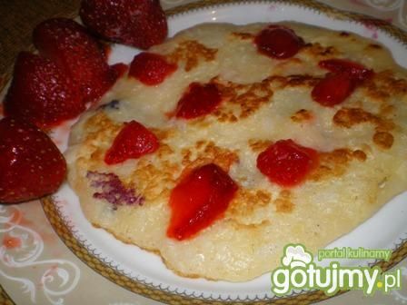 Placuszki z truskawkami