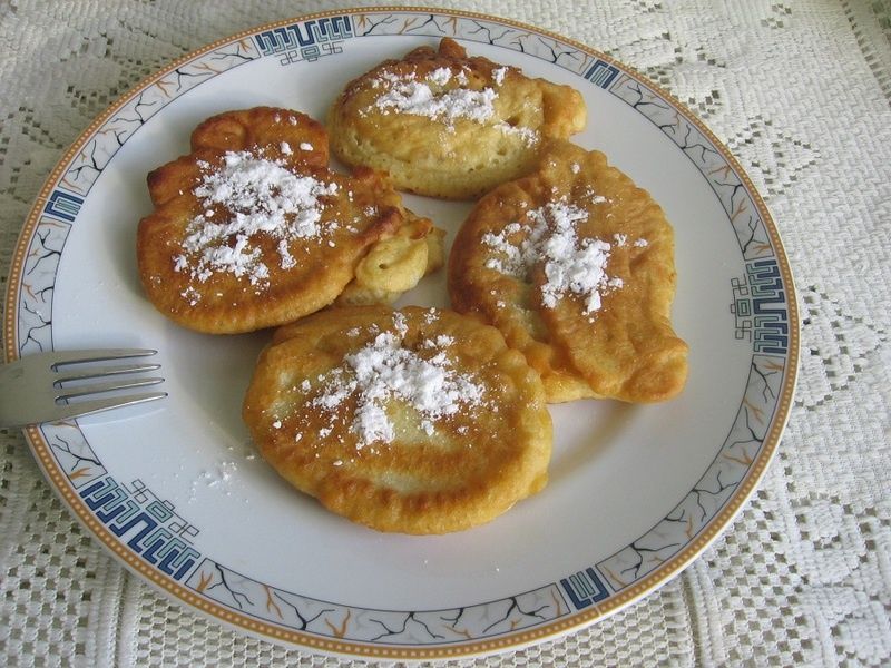 Placuszki ze zsiadłego mleka z cynamonem Placuszki ze zsiadłego mleka z cynamonem