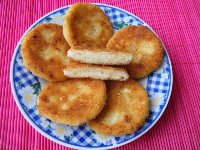 Placuszki ziemniaczano-serowe