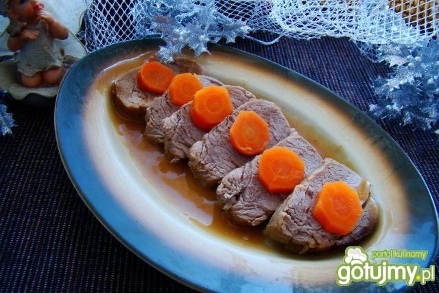 Plastry poledwiczki z biały winem 