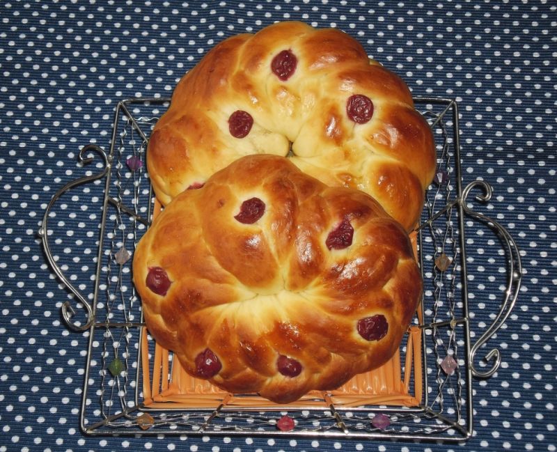 Plecione drożdżówki