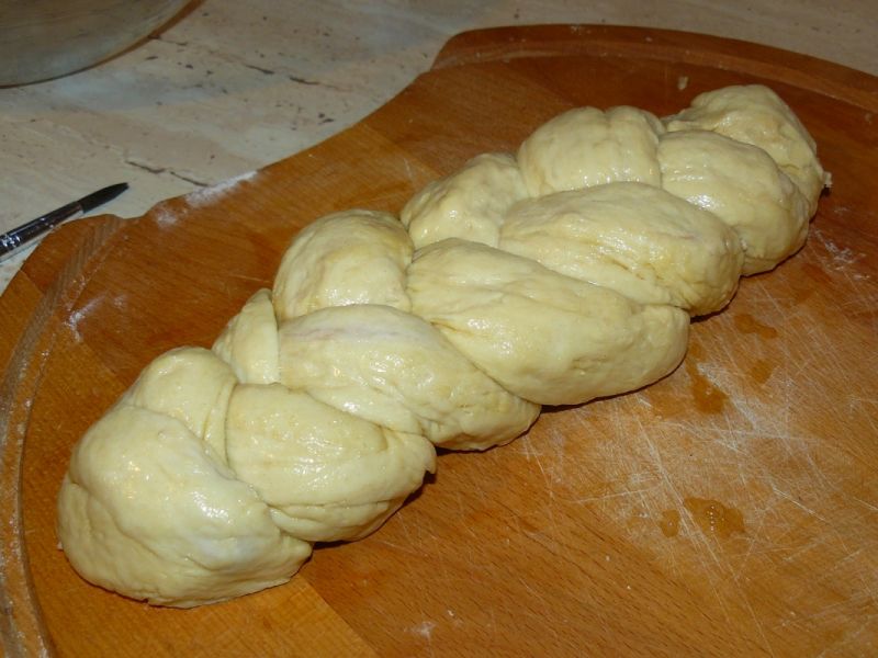 Pleciony chlebek