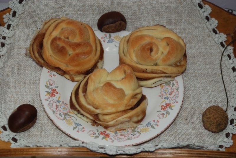 Pluszki z kremem kasztanowym