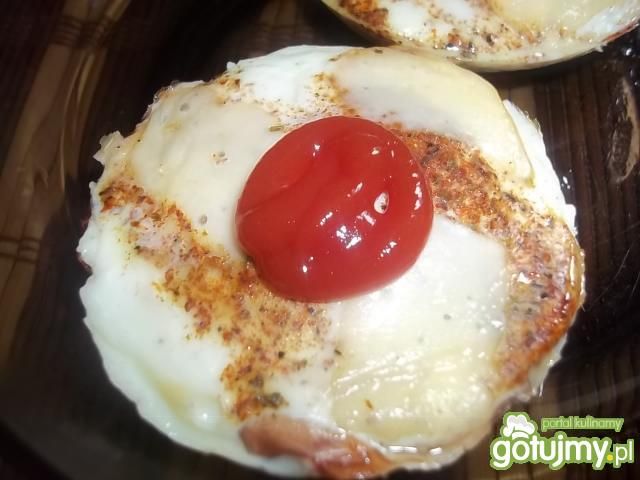 Pływające jajka z chrzanem Pływające jajka z chrzanem