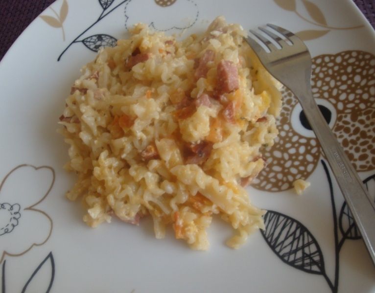 Podsmażony makaron z dodatkami Podsmażony makaron z dodatkami