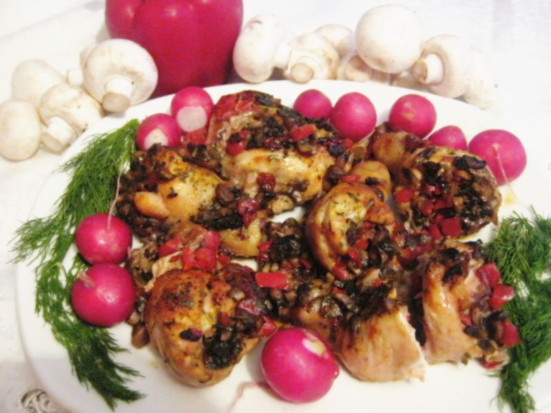 Podudzia faszerowane papryką i pieczarkami