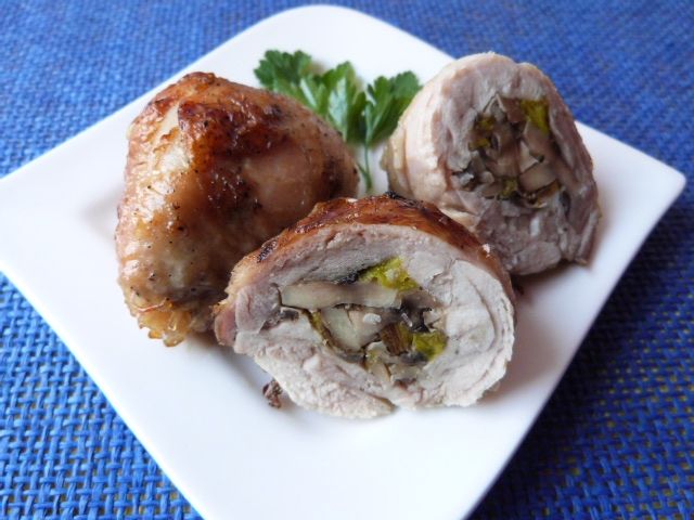 Podudzia z kurczaka nadziewane pieczarkami