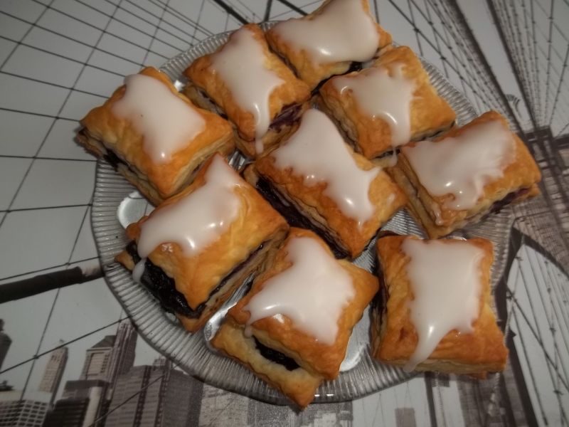 Poduszeczki z ciasta francuskiego