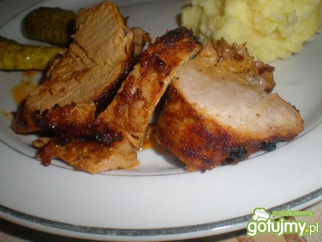 Polędwica pieczona w ostrej marynacie  Polędwica pieczona w ostrej marynacie