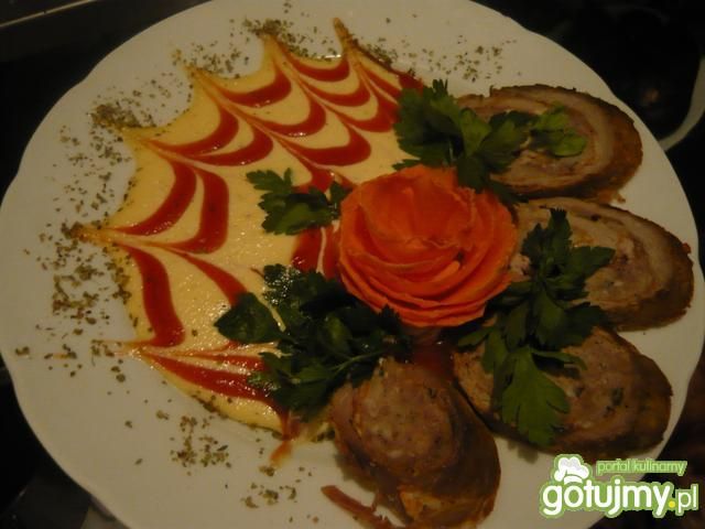 Polędwice wołowe w sosie chrzanowym