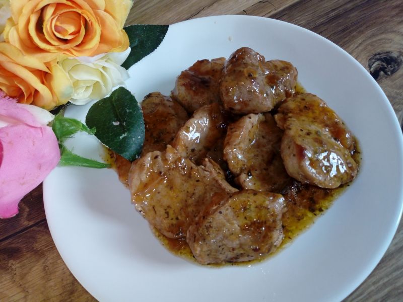 Polędwiczka wieprzowa w sosie