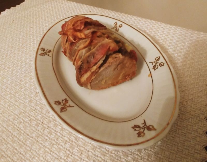 Polędwiczka z grzybami w boczku