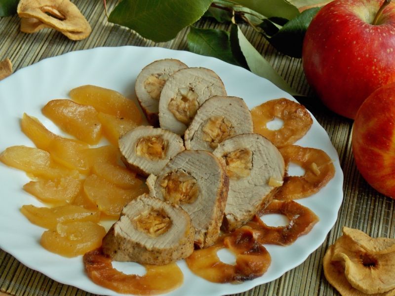 Polędwiczka z jabłkami w cydrze