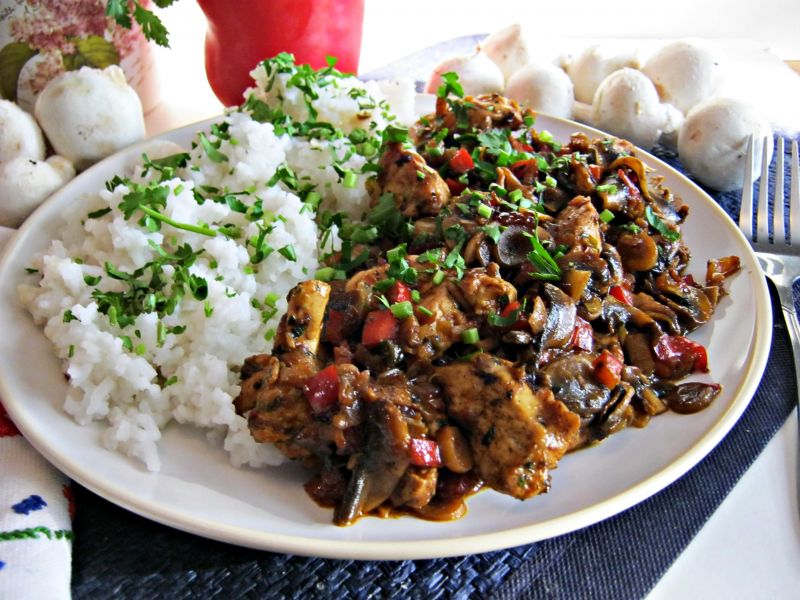 Polędwiczki drobiowe z warzywami Polędwiczki drobiowe z warzywami