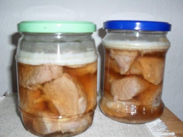 Poledwiczki w sloiku.