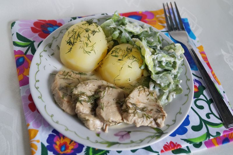 Polędwiczki w sosie koperkowym